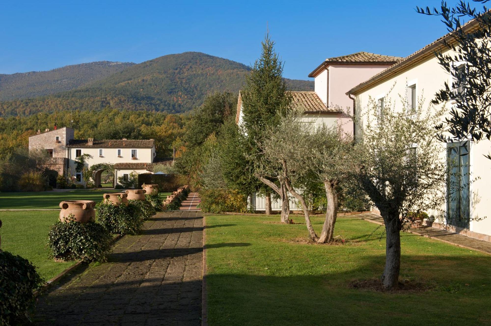 La Tenuta Dei Ciclamini Avigliano Umbro Exterior foto